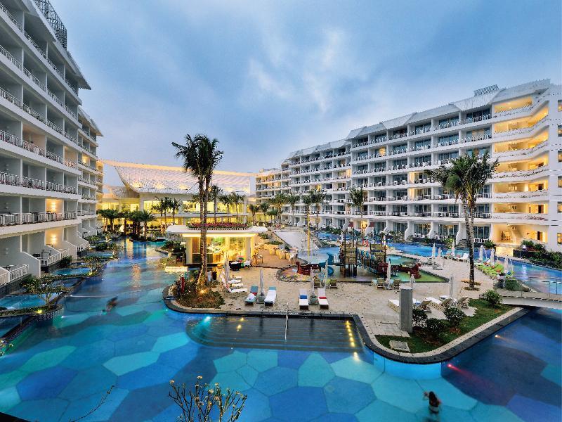 Palace Resort Yalong Bay Sanya Luoyushangcun Exteriör bild